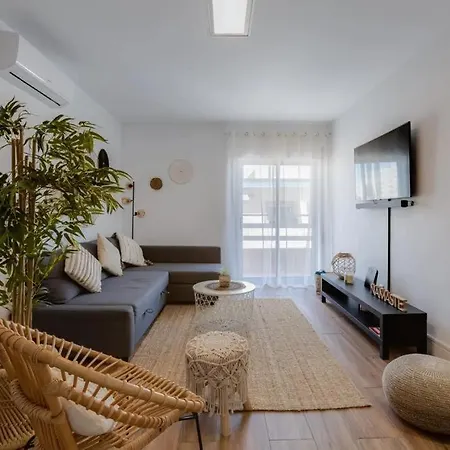 Rocha's Place דירה *